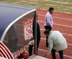 Bülent Uygun özür diledi!