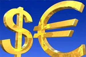 Dolar düşerken, euro 2.30 liraya çıktı