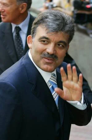 Gül, Romulo'yu kabul etti