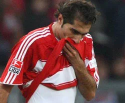 Hamit Altıntop'tan bombardıman!