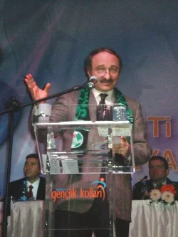 'Hizmetler gelmezse Trabzon kasaba olur'