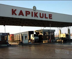 Kapıkule'de TIR kuyruğu