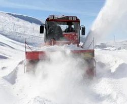 Kars'a kara kış geri döndü