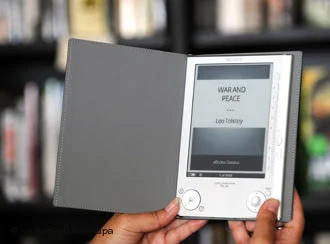 Kitap kurtları için elektronik kitap