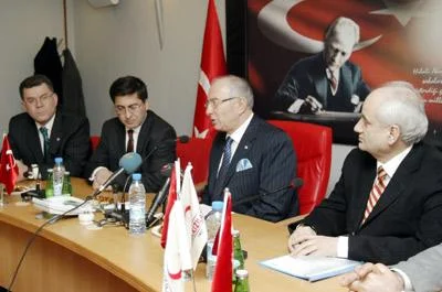 Kızılay'ın topladığı paralar İsrail'e takıldı