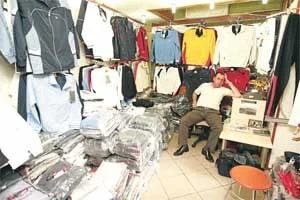 Küresel kriz Laleli esnafını vurdu