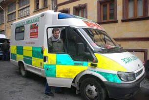 Londra'dan Gazze'ye ambulans yolculuğu