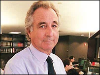Madoff tüm suçlamaları kabul etti