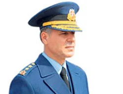 Milletin gözü önünde yapıyorlar