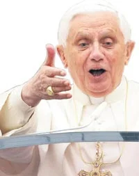 Papa, ilk kez Afrika'da