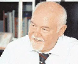 Prof. Dr. Esat Oğuz Göktepe vefat etti
