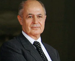 Sezer'in ismi bulvarda kalacak