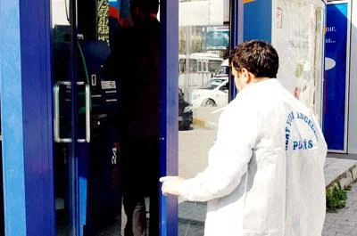 Tornovidayla ATM'yi soymaya çalıştılar