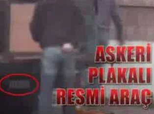 Tümamiral askeri araçla ev taşımış