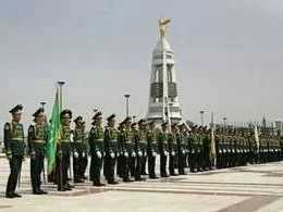 Türkmenistan'da geniş çaplı askeri tatbikat