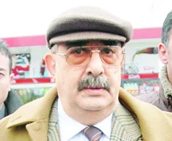 Veli Küçük ile Fikri Karadağ'ın yalanı