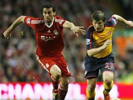 4-4'lük Arshavin'e karşı Liverpool