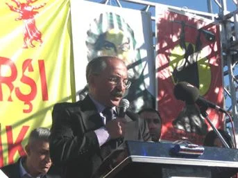 Alevilerden CHP'ye rest
