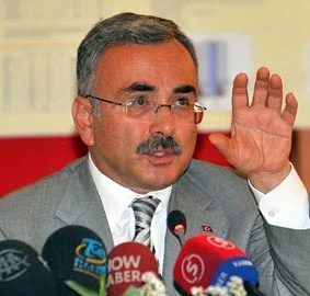 Bakan Güler, hidrojenli aracı tanıttı