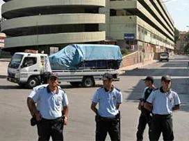 Balıkesir'de bomba yüklü araç alarmı