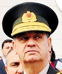 Başbuğ'a Kürtçe 'hoşgeldin'