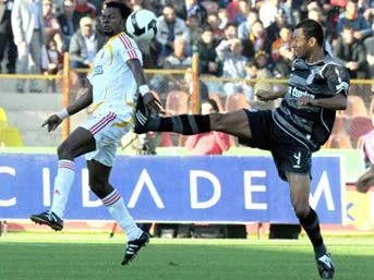 Beşiktaş'a sarı 'kırmızı' 3 puan