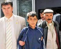 Dipçikle dayak yiyen Seyfi, evine döndü