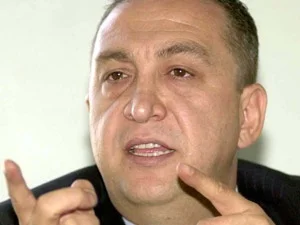 Ecevit'in doktorundan Ergenekon savcılarına ret