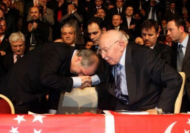 Erbakan ile SP arasında gezi çatlağı