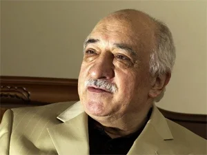 Fethullah Gülen kazaya şüpheyle bakıyor