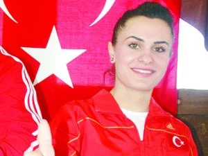 Nurcan Taylan altın madalya kazandı