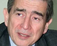 Onur Öymen'den bildik tavır