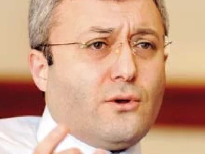 Özkan'dan reklam tehdidi