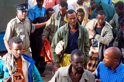 Ruslar Somali'de korsan avına çıktı