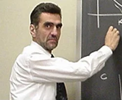 Salih Neftçi hayatını kaybetti