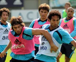 Savunma: Ali, Yasin, Önder, Carlos!