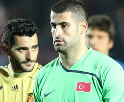 Terim, Volkan'ı eleştirdi!
