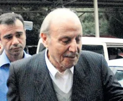 Üzmez'in kaderini belirleyecek doktor istifa etti