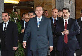 Vekiller kabinede değişiklik istiyor