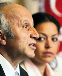 Yaşar Nuri, İmamları kızdırdı