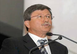 Akaydın'ın makamında 'böcek' arandı