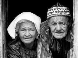 Asırlık Anneler