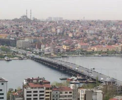 Atatürk Köprüsü 4 saat trafiğe kapatılacak