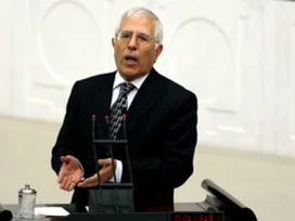 Bakan Aydın'dan siyaset dersi
