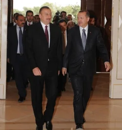 'Bir millet iki devlet, yanlış anlaşma olabilir mi?'