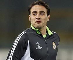 Cannavaro yuvaya döndü