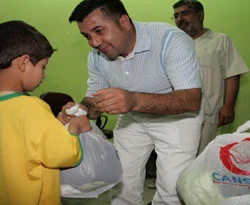 Cansuyu, 400 öğrenciyi daha sevindirdi