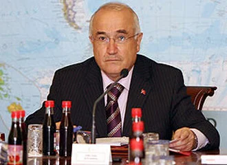 Çiçek?ten DTP?yi kızdıracak ifade