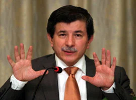 Davutoğlu'nun ikinci resmi ziyareti Bakü'ye