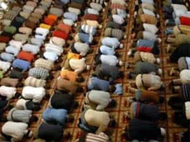Diyanet: Namazda katledilenler şehit